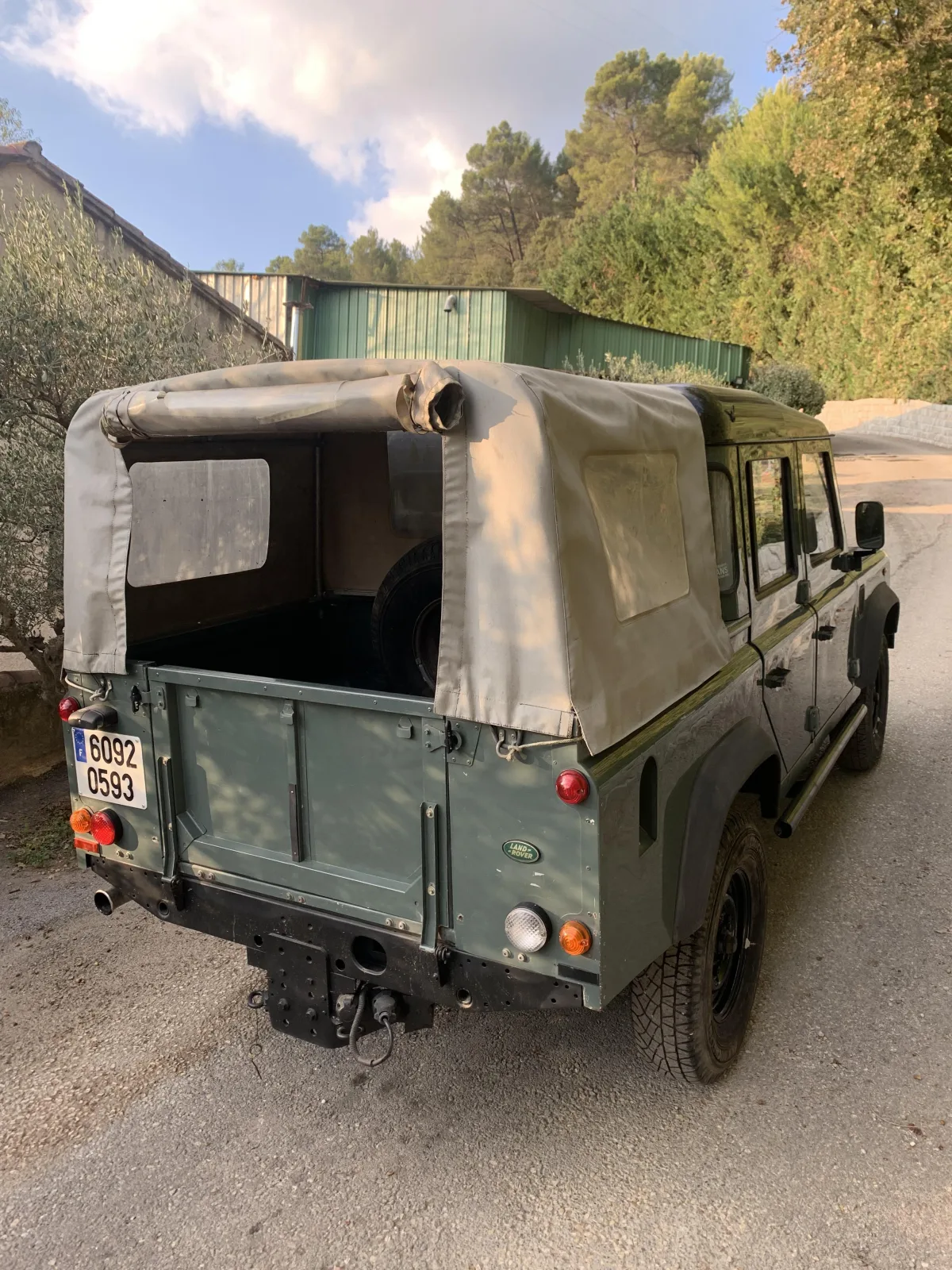 Land Rover Defender TD4 110 Pick Up Double Cabine — 3 — Chibron Automobiles Services