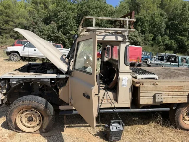 Large choix de pièces détachées d'occasions pour Land Rover Defender