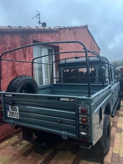 Land Rover Defender TD4 130 Pick Up - Double Cabine — 3 — Chibron Automobiles Services