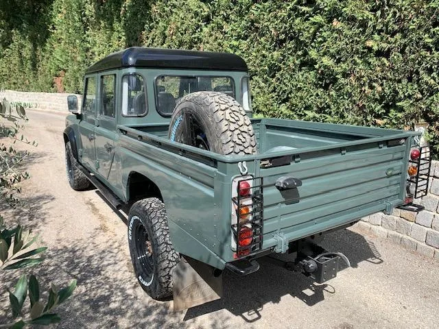 Land Rover Defender TD4 130 Pick Up - Double Cabine — 4 — Chibron Automobiles Services