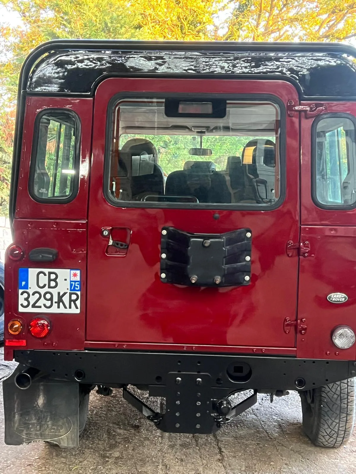 Land Rover Defender 110 TD4 (2014) — 4 — Chibron Automobiles Services