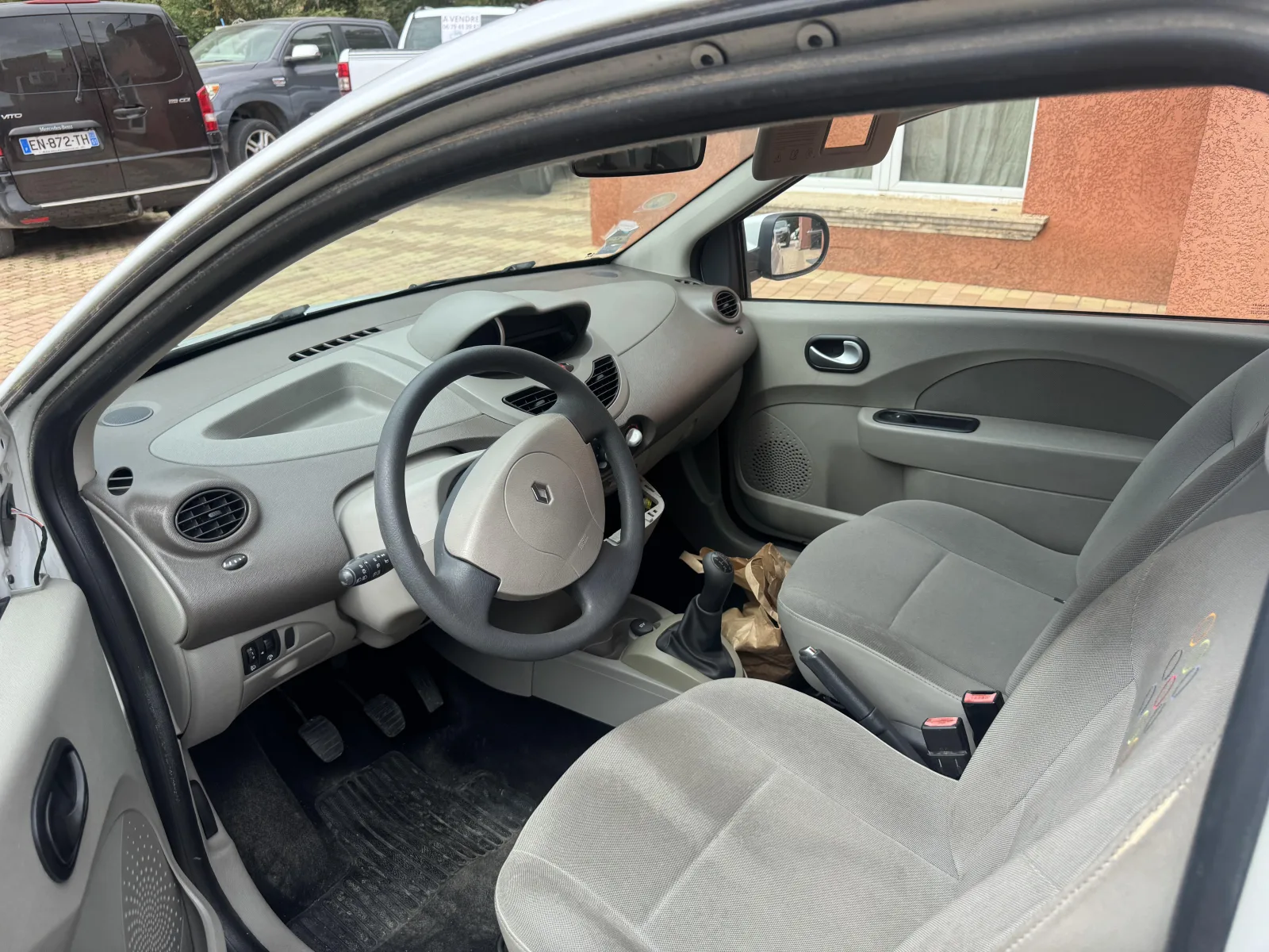 Renault Twingo 2 1,5 dCi — 4 — Chibron Automobiles Services