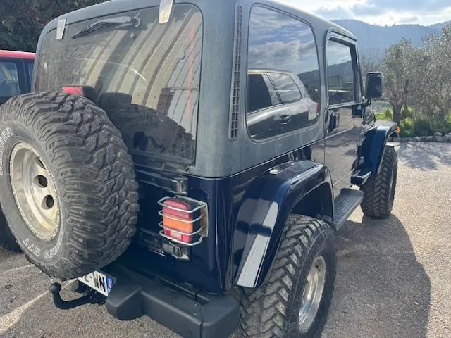 Jeep Wrangler TJ 2,5L Sport — 6 — Chibron Automobiles Services