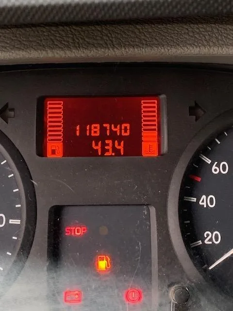 Renault Mascott - Hayon — 6 — Chibron Automobiles Services