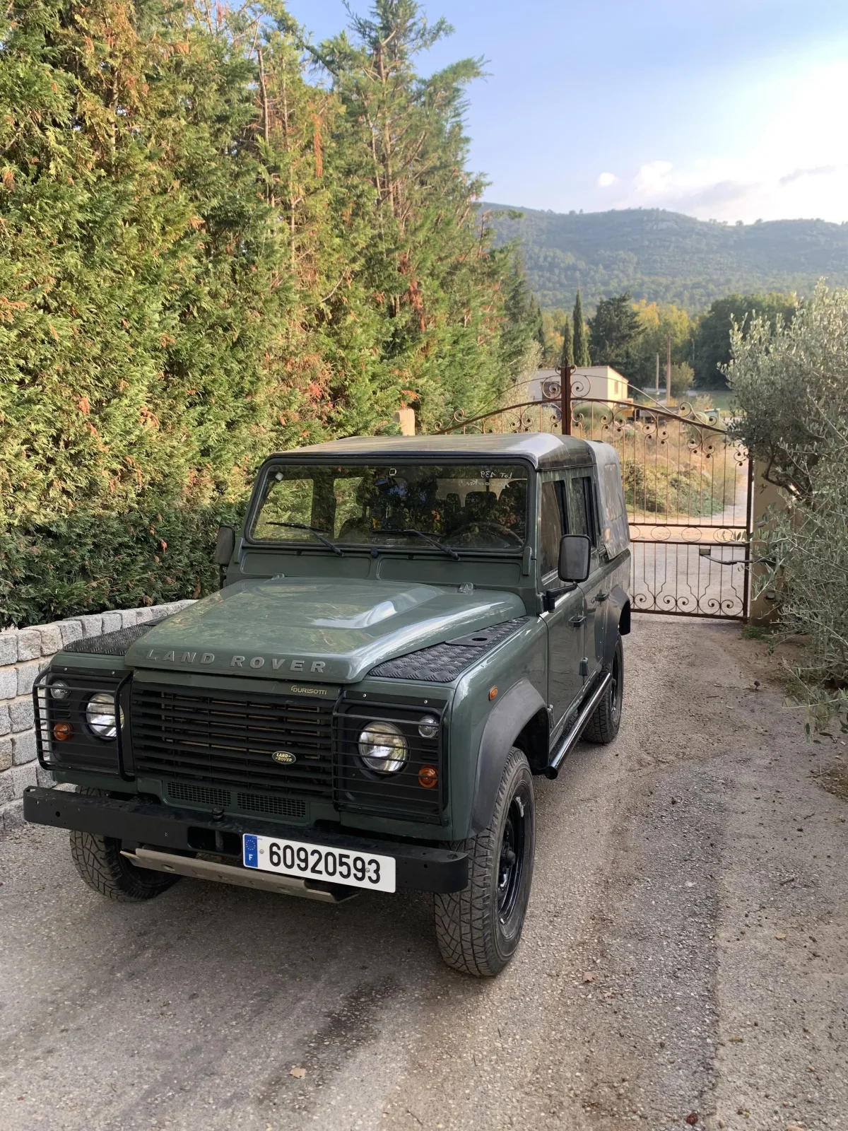 Land Rover Defender TD4 110 Pick Up Double Cabine — Chibron Automobiles Services